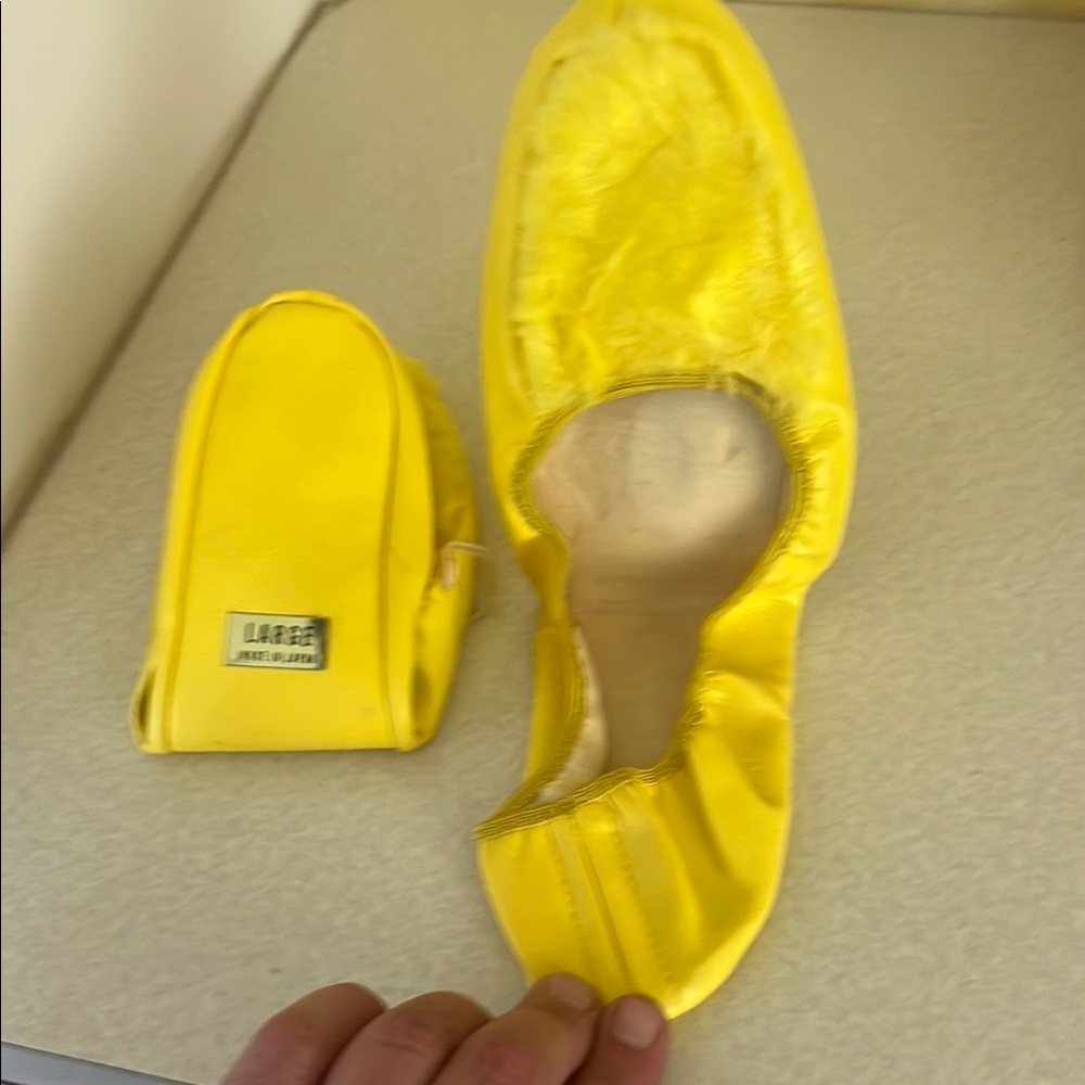 Bright Yellow Japanese slippers Large Vintage
